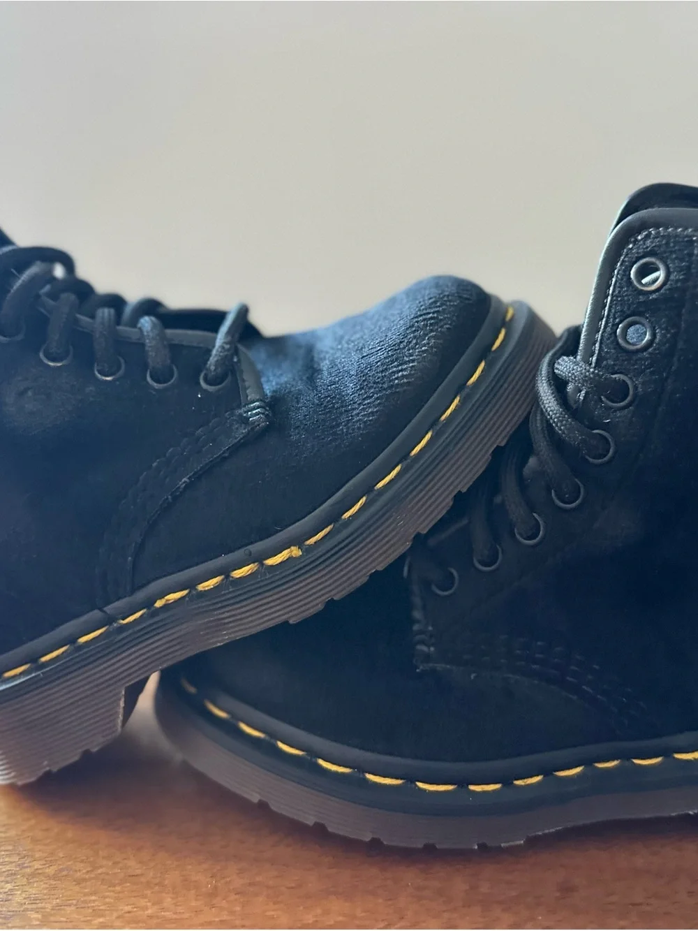 Dr. Martens 1460 Made In England Black Corduroy Vintage Ed 8-Eye Boot Kids UK 12